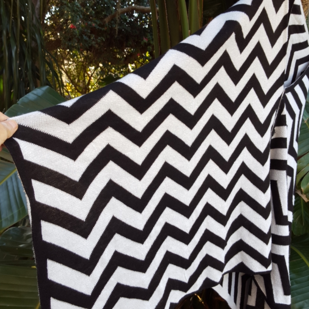 Geometric Silver Striped Cape - image 3